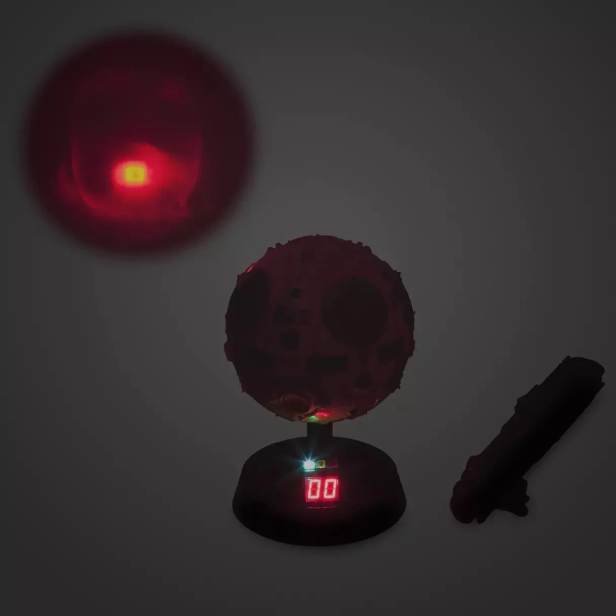 その他 Star Wars Jedi Training Remote and Hilt Jedi Training Remote and Hilt with Batteries – Star Wars